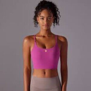 Lululemon top
